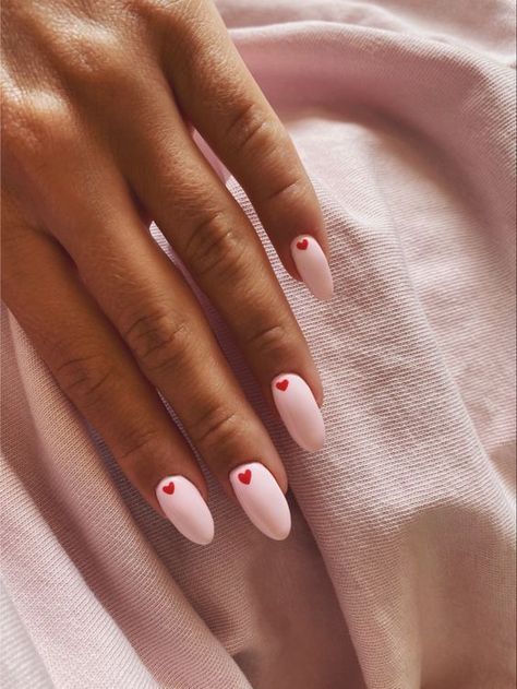 Fall Nail Idea, Nail Heart, Nail Inspo Summer, Practical Home Decor, Trendy Summer Nails, Baby Pink Nails, Heart Nail Designs, Nails Elegant, Light Pink Nails