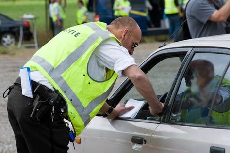 "Die mensen doen ook gewoon hun werk. En zo goed betaalt dat werk niet, hè." Bert de Reesert (43) wordt weleens bekeurd door de politie. Niet leuk natuurlijk, maar Bert geeft de betreffende agent wel altijd een fooitje. "Vijf euro, soms een tientje. Dat is misschien niet veel, maar het gaat om het gebaar." Gym Bag, Gym