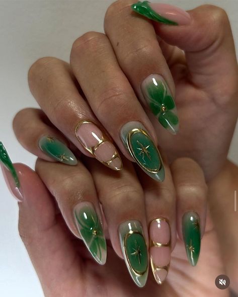 Nail Designs Vines, Green Almond Shaped Nails Designs, Sage Green And Gold Nails Acrylic, Christmas Tropical Nails, Witchy Green Nails, Green Nail Almond, Multi Color Aura Nails, Green Almond Nail Designs, Green Crome Nails Acrylic