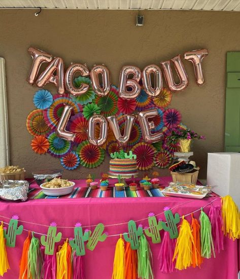 Taco Party Rehearsal Dinner, Mexican Themed Hens Party, Taco Bout Love Engagement Party Decorations, Fiesta Rehearsal Dinner Ideas, Taco About Love Bridal Party Decorations, Fiesta Engagement Party Decorations, Taco Bar Rehearsal Dinner Ideas, Fiesta Anniversary Party, Taco Bout Love Bridal Shower Decorations