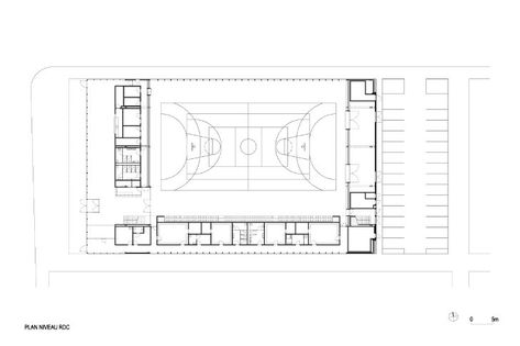 Explorations Architecture completes a gorgeous multi-purpose sports hall in Tours, France that relies on daylighting and solar power. Gymnasium Architecture, Gym Architecture, Sports Facility Architecture, Sports Hall, Tours France, Sport Hall, Sports Complex, Hall Design, School Architecture