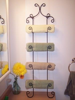 Repurposed Plate Rack into a Towel Rack Plate Rack Ideas, Small Kids Room, Plate Hanger, Plate Holders, Old Plates, Plate Rack, Hanger Diy, Cheap Bathrooms, Plate Hangers