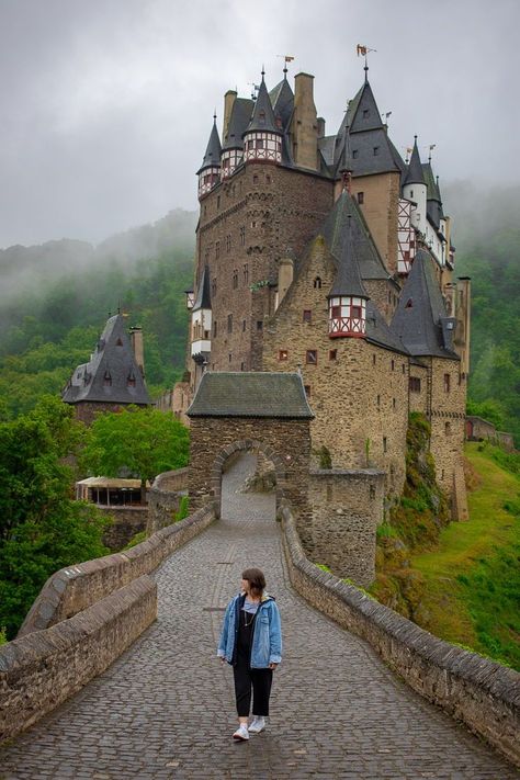 Germany Places To Visit, Cologne Germany Aesthetic, Germany Honeymoon, Koln Germany, Eltz Castle, Koblenz Germany, Germany Trip, Germany Travel Guide, German Travel