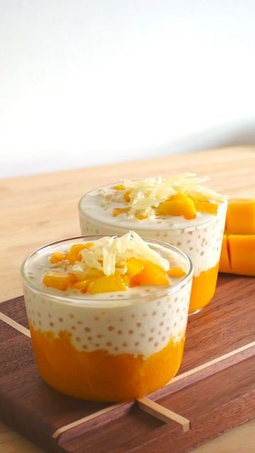 🍰Baking Recipes | 烘焙甜品食譜🍪 on Instagram: "~👩🏻‍🍳Mango Sago 🥭 | 楊枝甘露 🥥 ~ . Hi guys, I’m back!! 🙈😆Try making this refreshing dessert to help you beat the heat! 🥵I know it’s just way too hot to turn on the oven these days. Mango sago is insanely easy to make. Remember to use fully ripe mango to get the best texture and sweetness~😋 . 1. Bring a pot of water to a boil and cook 50g sago for 15 min., or until the sago is completely transparent. Rinse the sago and drain. Soak in cold water and Mango Sago, Ripe Mango, Mango Dessert, Food Doodles, Mango Puree, Refreshing Desserts, Asian Desserts, Dessert Drinks, Beat The Heat