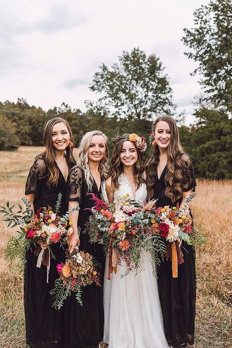 Black Bohemian Wedding, Fall Wedding In The Woods, Colorful Forest Wedding, Wedding Colors With Black, Boho Black Wedding, Black Western Wedding, Black Bridesmaid Dresses Fall, Black Fall Wedding, Black Boho Wedding