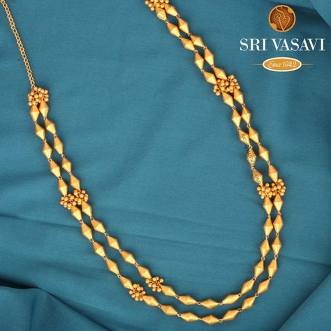 Stylish Two Layer Gold Necklace ~ South India Jewels Temple Jewellery Earrings, Neck Pieces Jewelry, Mala Jewelry, Gold Necklace Indian, Pearl Jewelry Design, Online Gold Jewellery, Gold Jewelry Simple Necklace, Gold Necklace Indian Bridal Jewelry, Beaded Necklace Designs