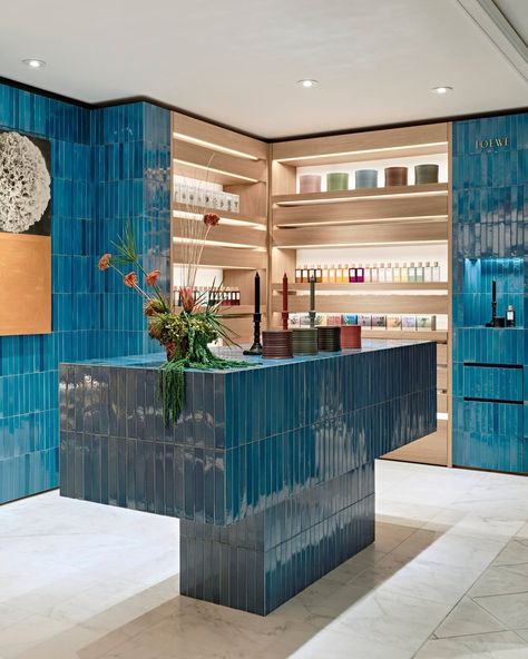 LOEWE Perfumes First American Store Bergdorf Goodman NYC — Anne of Carversville Bergdorf Goodman Nyc, Orange Store, Conceptual Photo, Hospitality Projects, Retail Interior, Home Scents, Shop Interior, Home Room Design, Retail Shop