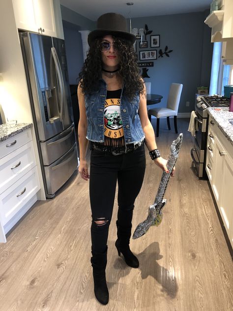 Woman Rockstar Costume, 80s Hairband Outfit, Slash Halloween Costume Women, Female Rockstar Costume, 80s Rocker Costume Woman, Female Musician Costume Ideas, Slash Costume Female, Rock And Roll Dress Up Day, Musician Halloween Costumes