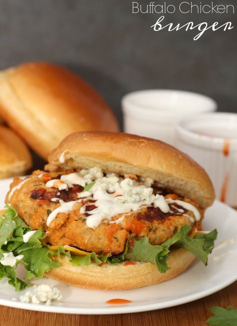 Buffalo Chicken Burger How To Grill Chicken, Blue Cheese Chicken, Buffalo Chicken Burgers, Ground Chicken Burgers, Blue Cheese Crumbles, Blue Cheese Burgers, Ranch Sauce, Chicken Burgers Recipe, Creamy Ranch