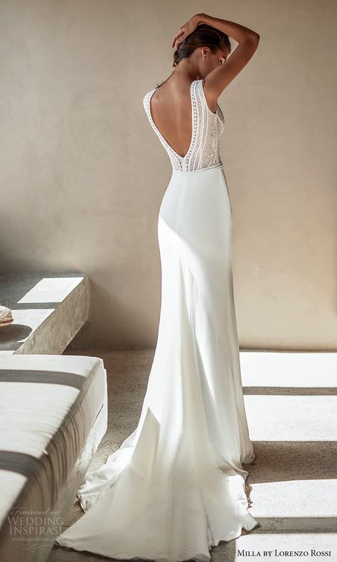 Wedding Dresses Sheath Simple, Wedding Sheath Dress, A Line Low Back Wedding Dress, Bridal Dress Low Back, V Neck Low Back Wedding Dress, Wedding Dresses For Small Chested, Fitted Modern Wedding Dress, Half Lace Wedding Dress, Wedding Dress Decolte