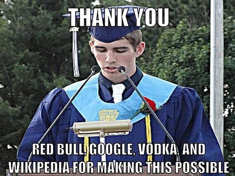 Graduation Memes | POPSUGAR Tech Funny Graduation Speeches, Graduation Speech, College Memes, Graduation Funny, Bd Comics, College Humor, Memes Humor, Ex Machina, Graduation Cap