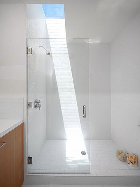 Skylight above shower. Skylight Bathroom, Bad Inspiration, Upstairs Bathrooms, Apartment Bathroom, Bath Room, Beach Apartment, House Bathroom, Kitchen Remodeling, Shower Room