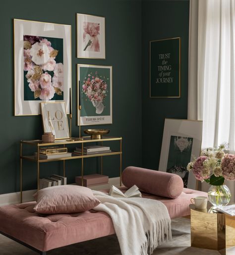 Green, white and pink flower prints for living room or bedroom - Gallery wall inspiration - Posterstore.co.uk Pink Green Bedrooms, Design Ložnic, Gallery Wall Bedroom, Prints For Living Room, Gallery Wall Inspiration, Pink Living Room, Gold Bedroom, White Living, Living Room Green