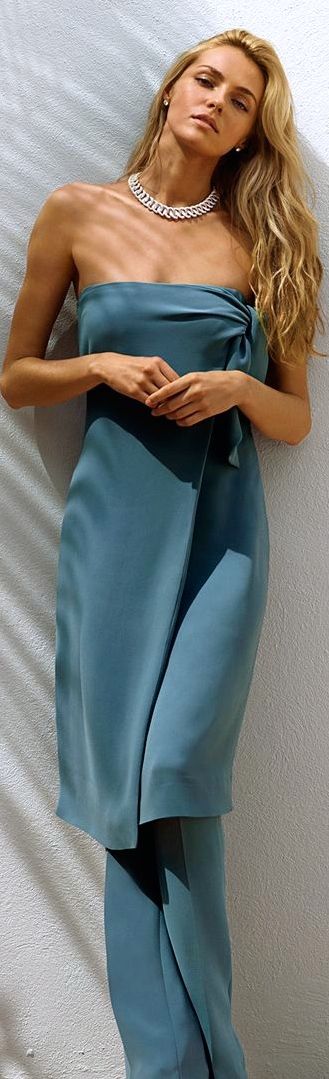 Donna Karan Casual Chique, Ralph Lauren Style, Ralph Lauren Collection, Beautiful Clothes, Looks Chic, Blue Dress, Short Dress, Beautiful Outfits, High Fashion