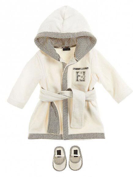 LUXE ROBE & SLIPPERS: $328 Top Baby Gifts, Robe And Slippers, Baby Luxury, Luxury Baby Clothes, Luxe Baby, Kanye West And Kim, Baby Robes, Baby Dior, Fotografi Vintage