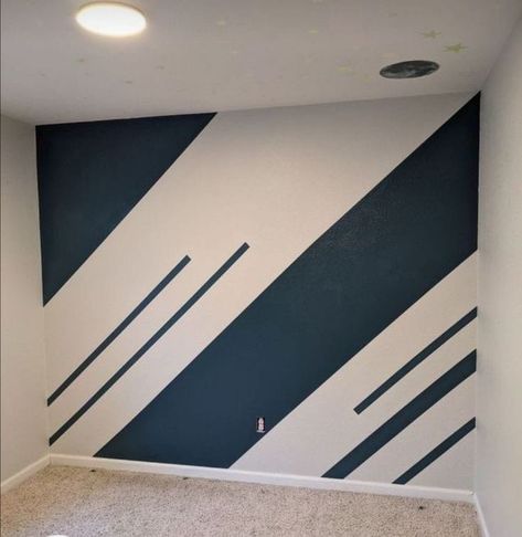 Warna Cat Eksterior, Bedroom Paint Design, Pola Cat Dinding, Room Paint Designs, Boy Room Paint, Geometric Wall Paint, Wall Paint Patterns, House Wall Design, Creative Wall Painting