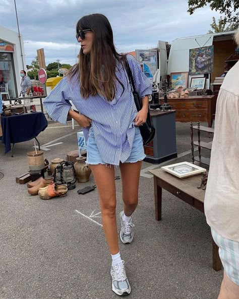 Leia Sfez, Farmers Market Outfit, Outfit Primavera, Europe Outfits, Outfit Trends, Flea Markets, Summer 24, Summer Fits, Looks Vintage