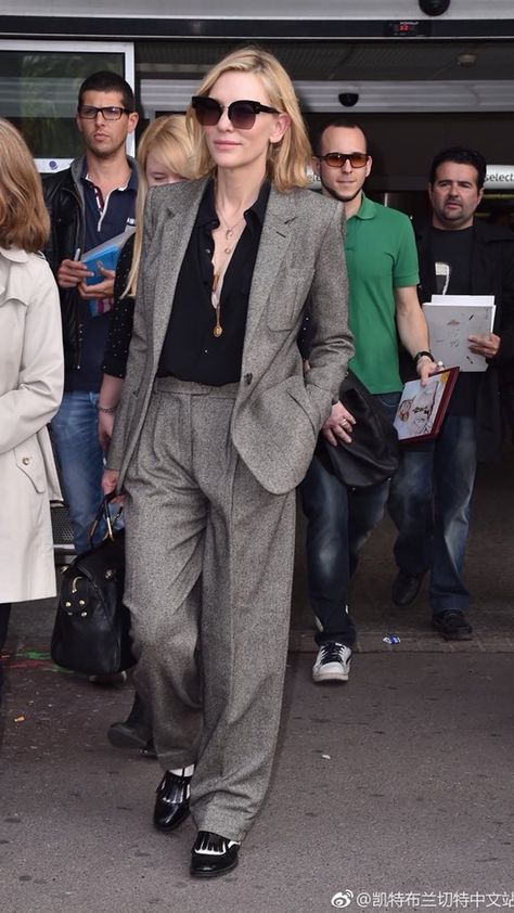 Cate Blanchett Street Style, Woman In Suit, Androgynous Fashion, Fall Outfits For Work, Cate Blanchett, Elle Fanning, Menswear Inspired, Non Fiction, Work Wardrobe