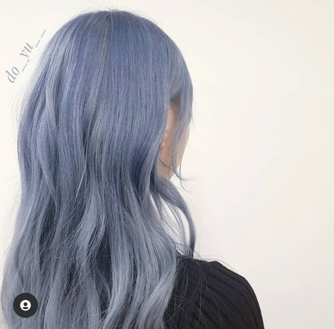 Mid Length Blue Hair, Light Purple Hair Lavender, Ashy Blue Hair, Light Purple Hair, Light Blue Hair, Dyed Hair Inspiration, Lavender Hair, Colored Wigs, Hair Inspo Color