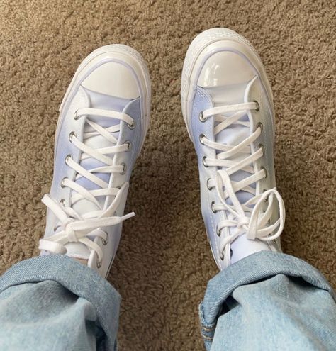 Light blue and white cloud wash converse hightops Cloud Converse, Colored Converse, Converse Hightops, Light Blue Aesthetic, Converse White, White Cloud, Pretty Shoes, Converse High Tops, Chuck Taylor Sneakers