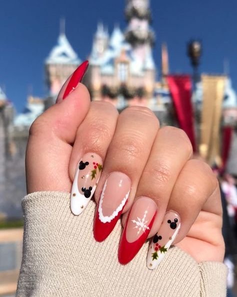 Disney Christmas Nails, Disneyland Nails, Disney Inspired Nails, Disney Acrylic Nails, Mickey Nails, Red Christmas Nails, Cute Christmas Nails, Christmas Gel Nails, Her Nails