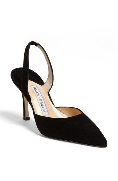 Manolo Blahnik 'Carolyne' Pump (Women) Kasut Pengantin, Formal Pumps, Manolo Blahnik Heels, Manolo Blahnik Shoes, Prom Shoes, Fashion Heels, Slingback Pump, Beautiful Shoes, Manolo Blahnik