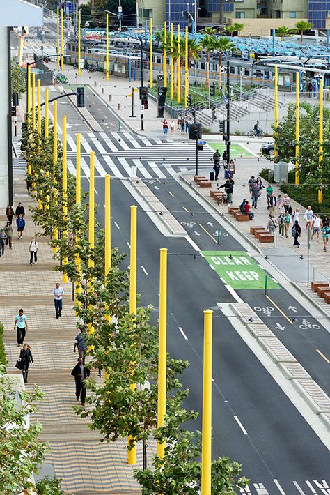 Street Scape Design, Road Landscape Design, Tactile Urbanism, Urban Park Design, Pedestrian Street Design Urban Planning, Streetscape Section, Sidewalk Design, Pedestrianized Street, Pedestrian Plaza