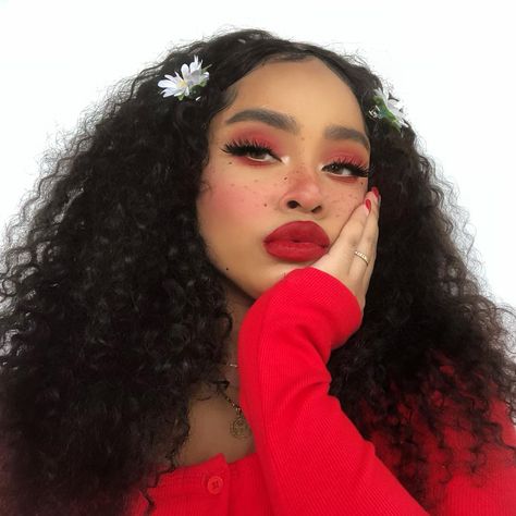 Red Makeup Looks, Peach Makeup, Red Makeup, Aesthetic Red, Halloween Aesthetic, About Hair, Hair Mask, Makeup Inspo, Eye Shadow