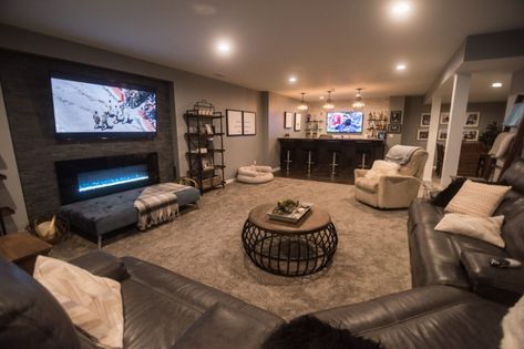 Basement Family Rooms, Finished Basement Designs, Dream Basement, Basement Bar Designs, Basement Inspiration, Basement Living Rooms, Cozy Basement, Diy Basement, Basement Family Room