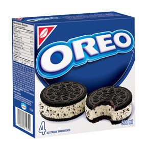 i love cookies & cream and anything oreo. these ice cream sammys are heavenly. Oreo Ice Cream Sandwich, Chocolate Candy Brands, Oreo Flavors, Oreo Ice Cream, Frozen Snack, Sleepover Food, Food Png, Junk Food Snacks, Grocery Foods