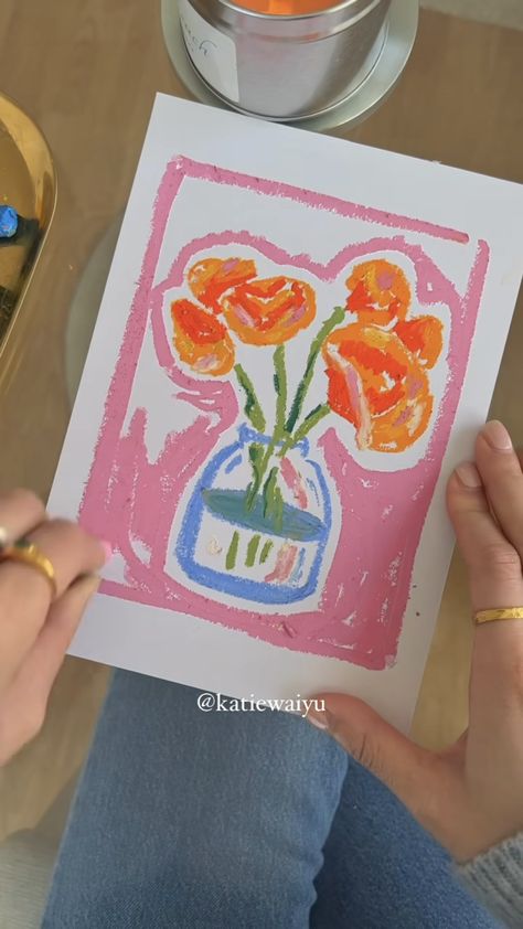 Art Ideas With Pastels, Things To Draw With Chalk Pastels, Pastel Crayons Art, Crayola Markers Art, Crayon Doodles Drawings, Beginner Oil Pastel Ideas, Beginner Oil Pastel, Pastel Painting Ideas Easy, Crayon Art Aesthetic