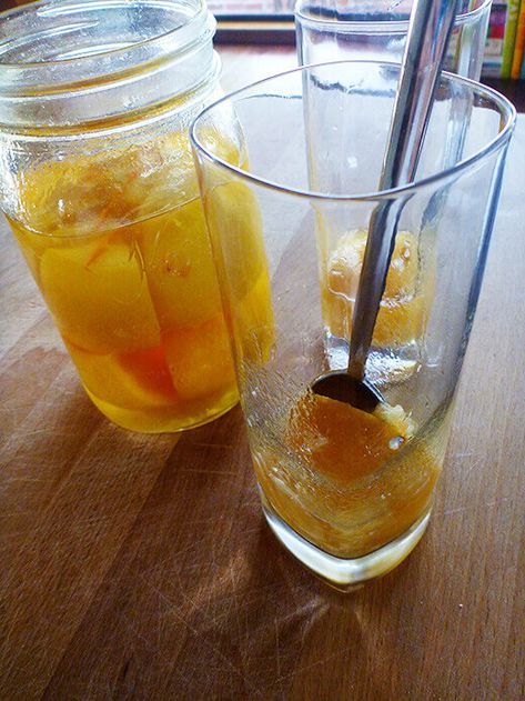 Vietnamese Preserved Lemons (Chanh Muoi) and Salty Lemonade Lemon Soda Recipe, Alc Drinks, Garden Betty, Headache Remedy, Edible Recipes, Dandy Lion, Vietnamese Style, Food Preserving, Lemon Soda