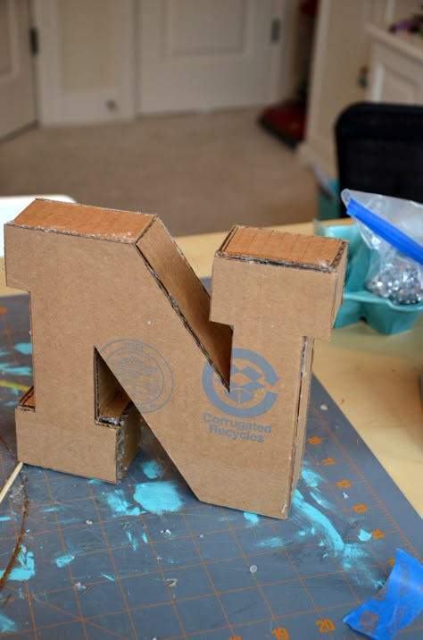 Diy Cardboard Letters, Large Cardboard Letters, Cardboard Decor, Cardboard Crafts Decoration, Diy Marquee Letters, Cardboard Projects, Cardboard Ideas, Cardboard Letters, Cardboard Crafts Diy