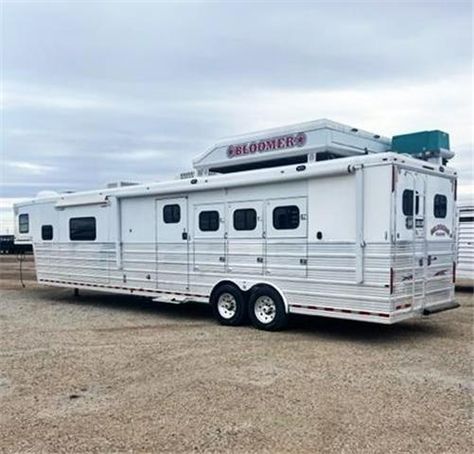 Bloomer Trailers, Horse Trailers For Sale, Horse Trailer Living Quarters, Livestock Trailers, Saddle Rack, Trailer Living, Lubbock Texas, Lubbock Tx, Trailer Ideas