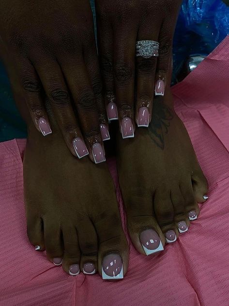 Hottest Summer Nails, Pink Toe Nails, Gel Toe Nails, Acrylic Toes, Acrylic Toe Nails, Pink Toes, Summer Toe Nails, Summer Manicure, Nails Trends