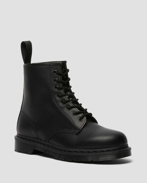 Military Style Boots, Festival Shoes, Dr Shoes, Dr Martens Boots, Leather Lace Up Boots, Comfy Shoes, Doc Martens, Nubuck Leather, Leather Lace