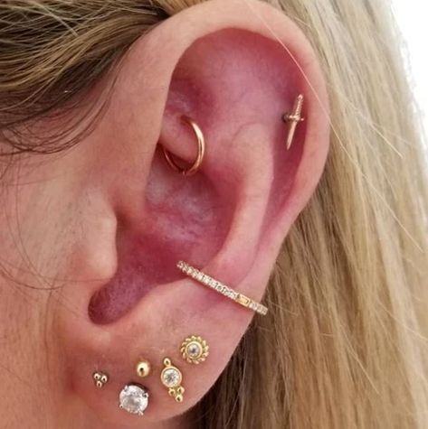 How to Plan Your Curated Ear Piercings – Pierced Curated Ear Piercing, Ear Lobe Piercings, Types Of Ear Piercings, Curated Ear, Multiple Ear Piercings, Ear Style, Piercing Aftercare, Lobe Piercing, Conch Piercing