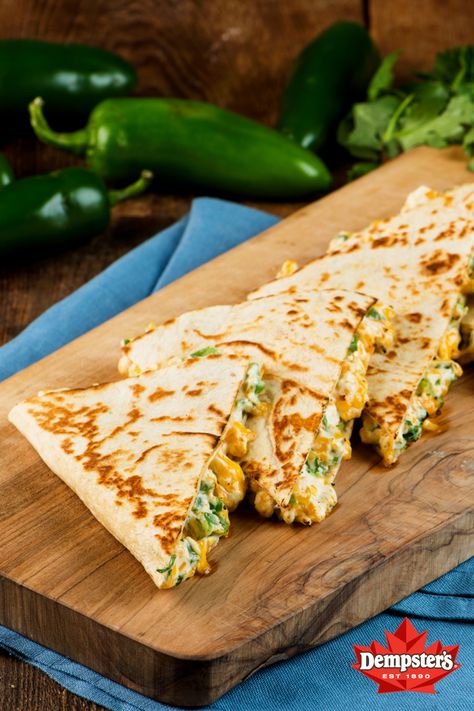 Saturday Night Snacks, Easy Weekday Meals, Chicken Breast Recipes Baked, Vegetarian Appetizers, Game Nights, Easy Appetizer Recipes, Quesadillas, Appetizers Easy, Air Fryer Recipes