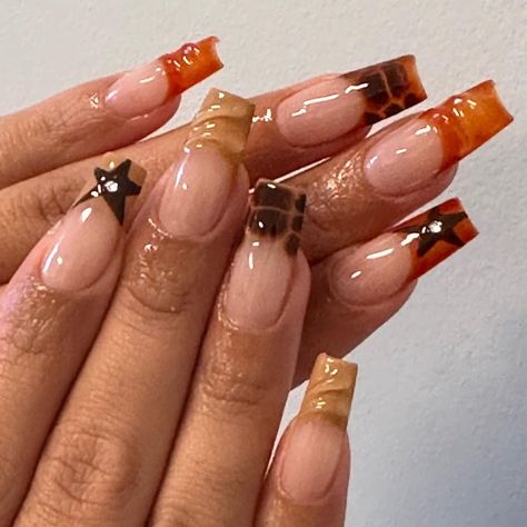 GELX NAILS (@yveningset) • Instagram photos and videos Fall Nail Ideas, Hippie Nails, Unique Acrylic Nails, Nagel Inspo, Bling Acrylic Nails, Square Acrylic Nails, Fall Nail, Fire Nails, Funky Nails