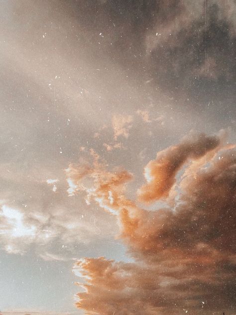 Image about aesthetic in sky by c on We Heart It Aesthetic Header, Collage Mural, Bedroom Wall Collage, Cloud Wallpaper, Picture Collage Wall, Wallpaper Vintage, Photo Wall Collage, Wallpapers Iphone, Beige Aesthetic