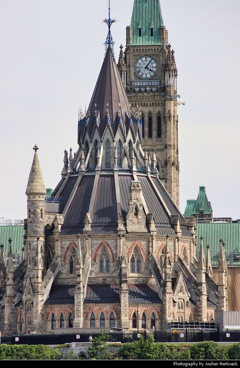 Ottawa Aesthetic, Canada Parliament, Canada Architecture, Canadian Parliament, Travelling Goals, Ottawa Parliament, Canada Aesthetic, Ottawa City, Ottawa Travel