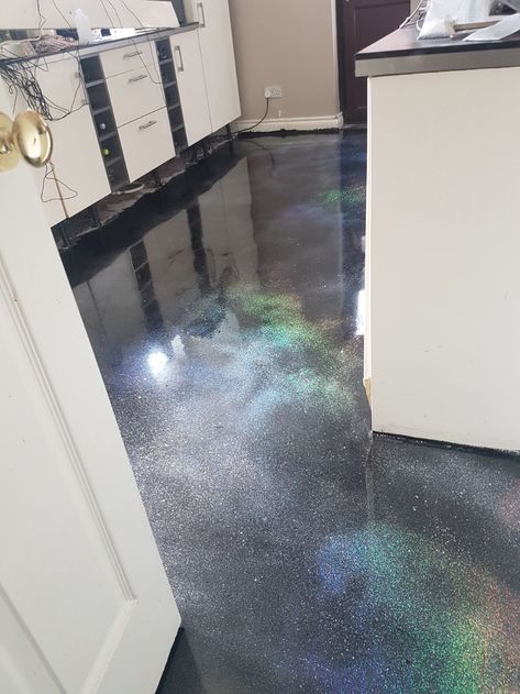 Metallic Epoxy Resin Flooring & Kits Glitter Floor, Epoxy Floor Designs, Epoxy Resin Flooring, Metallic Epoxy Floor, Island Kitchen, Epoxy Floor, Cabinets Kitchen, House Flooring, Basement Remodeling