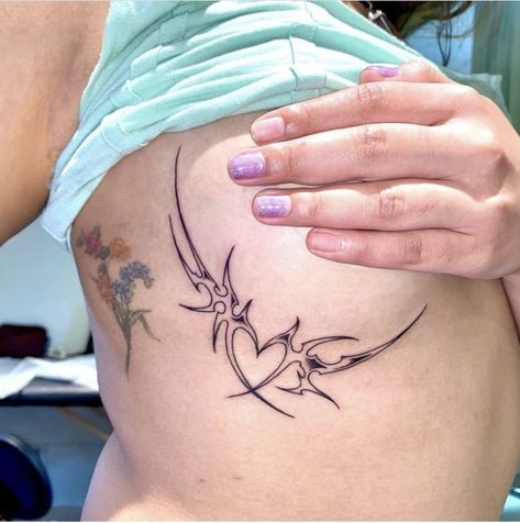 Cool Rib Tattoos, Cyberciglism Tattoo, Under Bust Tattoo, V Line Tattoos, Cybersigil Tattoo, Succubus Tattoo, Ribs Tattoo, Rib Tattoos For Women, Underboob Tattoo