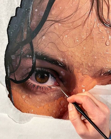 Amazing Hyperrealistic Portraits Maximize Details and Feelings Hyperrealistic Portrait, Hyperrealistic Drawing, Hyperrealistic Art, Top Paintings, Expensive Art, Prismacolor Art, Creepy Drawings, Hyper Realistic Paintings, Painting Courses