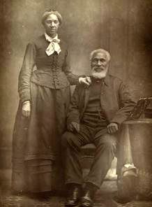 Josiah Henson and his wife Nancy Henson in Glasgow, Scotland. America Life, Uncle Toms Cabin, Fictional Heroes, Victorian Aesthetic, Black Americana, Antique Finds, Antique Portraits, Canadian History, Frederick Douglass