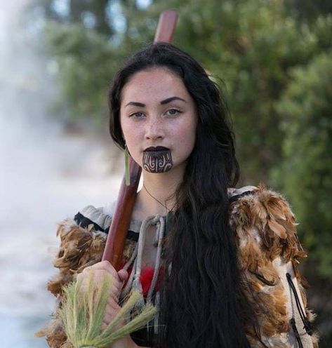 Maori Culture Aesthetic, Polynesian Character Design, Gamify Life, Maori Portrait, Maori Aesthetic, Maori Women, Samoan People, Samoan Women, Liberation Art