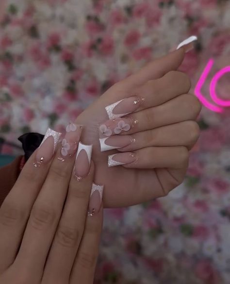 Spanish Nails Acrylic, Short Latina Nails, Nail Inspo Square Medium, Medium Size Nails Acrylic, Acrylic Nails Latina, Latina Acrylic Nails Short, Nail Ideas Medium, Short Acrylic Nails French Tip, Pink Nail Sets