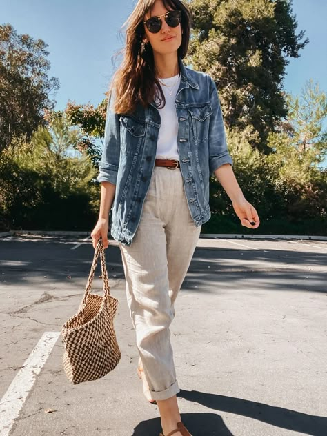 80 Degrees and Fall Leaves - Daily Outfit Fall Outfits Linen Pants, Oversized Jean Jacket Outfit, Oversized Denim Jacket Outfit, Jean Jacket Outfit, Trousers Linen, Fall Fashion Ideas, Looks Jeans, Easy Outfits, Style Parisienne