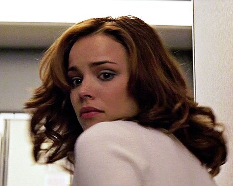 Rachel Mcadams Red Eye, Rachel Mcadams Icons, Rachel Mcadams Hair, Rachel Anne Mcadams, Jeannette Mccurdy, Social Climber, Brunette Aesthetic, Wes Craven, Lavender Haze