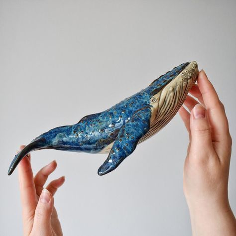 Ceramic whales from Aleksandra on Instagram: “A whale on a stand with corals and a candlestick is ready 💙🐋 The sculpture can be repeated after 2 months 😉 #ceramicwhale #whale #corals #h…” Shark Sculpture, Home Decor 2023, Shein Home Decor, Decor 2023, Whale Art, Raku Pottery, Ceramic Fish, Pottery Crafts, Ceramics Pottery Art